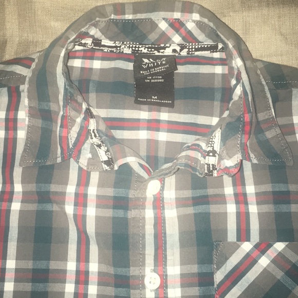 2/$25 🛍 Boy's Short Sleeve Button Down Shirt - Picture 2 of 2